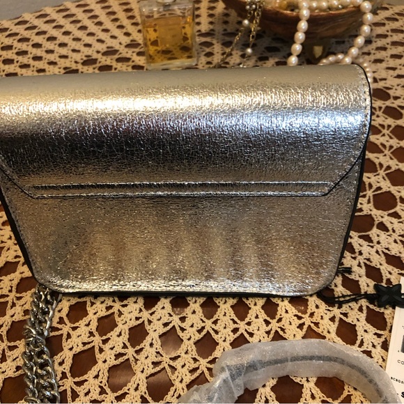 BCBG Generation Milly Silver Metallic Crossbody Chain Strap shoulder bag - Picture 3 of 13